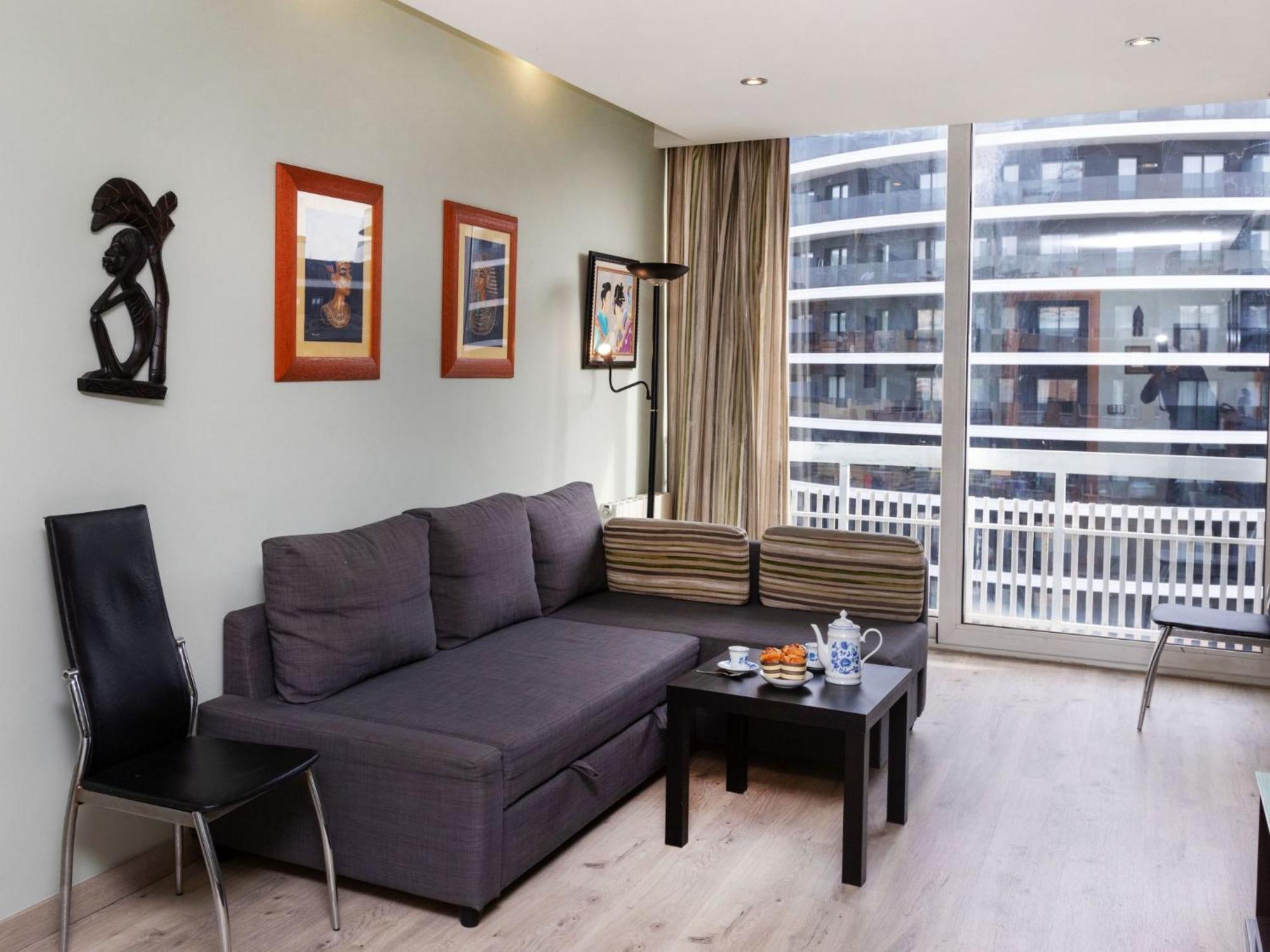 Apartment Sants-Montjuic Rambla Badal By Interhome Barcelona Exterior foto